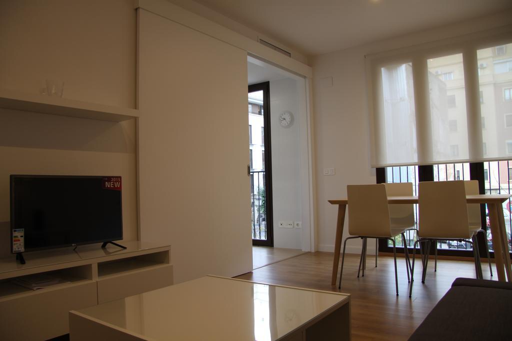 Apartamentos Hiedra Y Tapineria Mercado Central Valencia Exterior foto