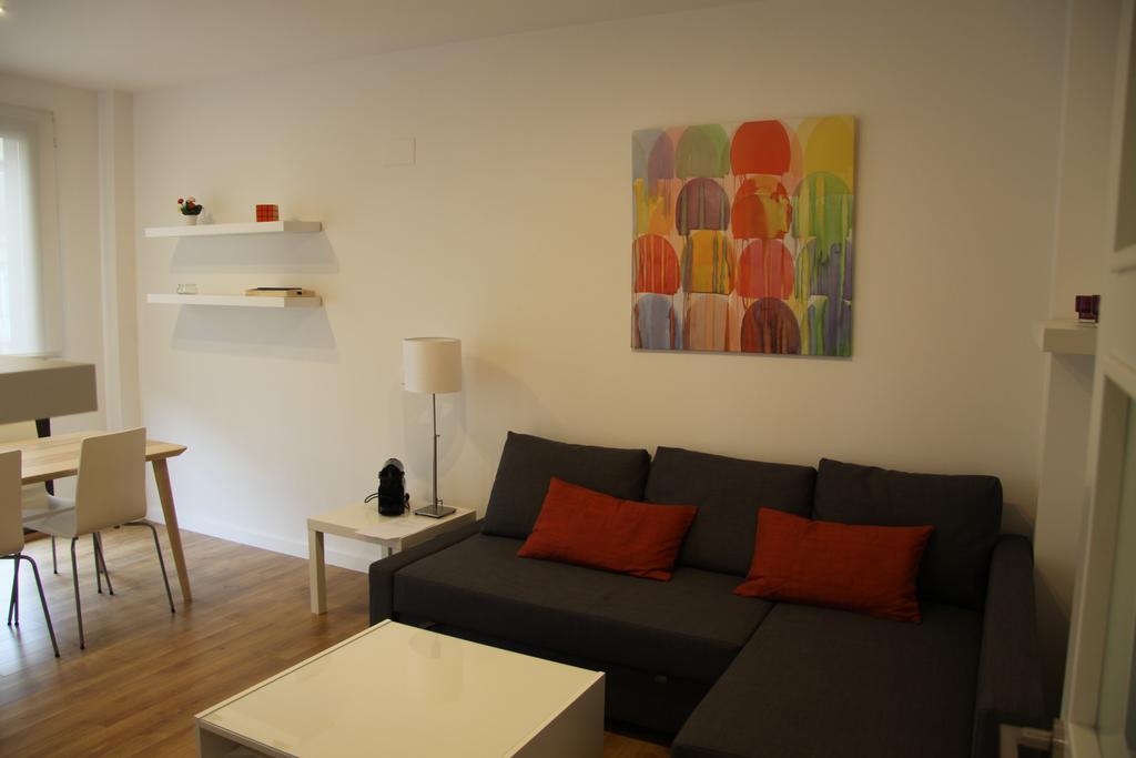 Apartamentos Hiedra Y Tapineria Mercado Central Valencia Exterior foto